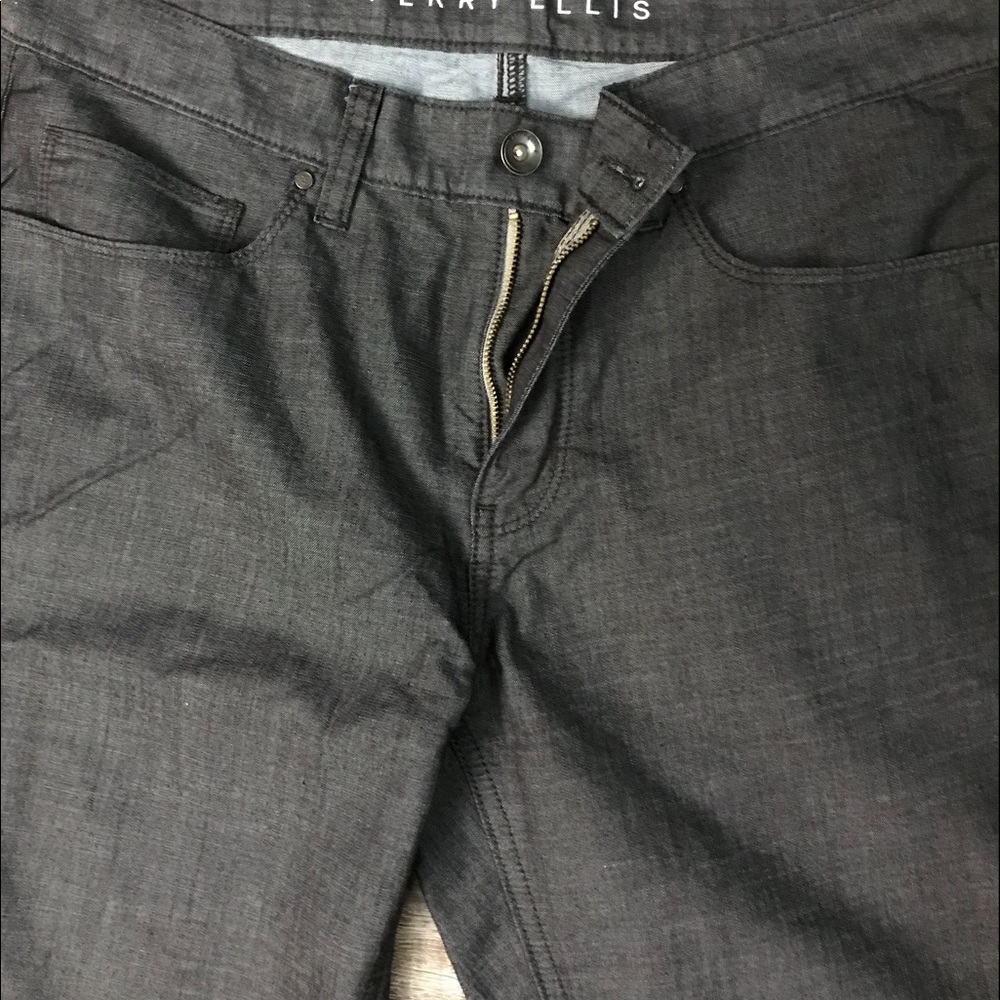 Perry Ellis - Picture 2 of 5
